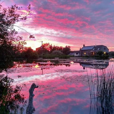 Astwell Mill Bed and Breakfast Helmdon Buitenkant foto