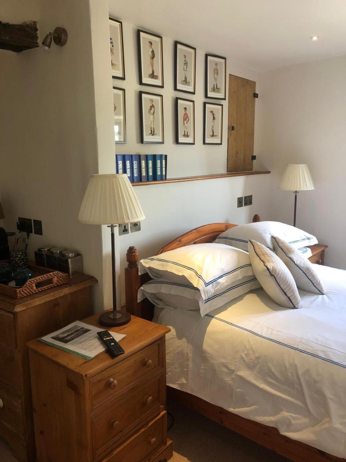 Astwell Mill Bed and Breakfast Helmdon Buitenkant foto